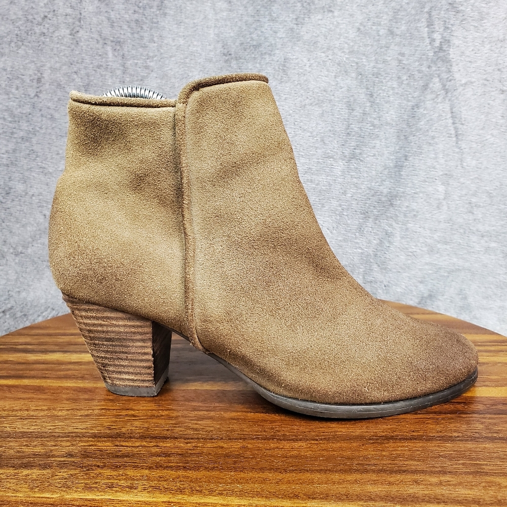 Chocolat Blu Boots Womens 7.5 Taupe Beige Suede Leather Heeled Zip Ankle Booties